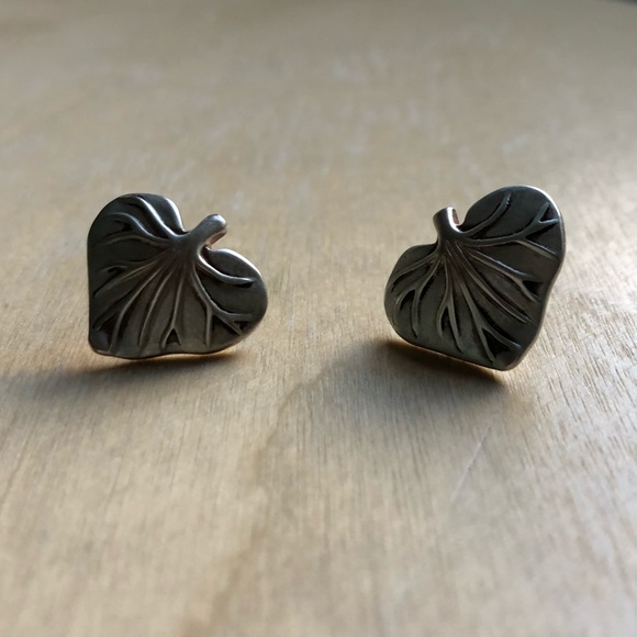 Metropolitan Museum of Art Silver Leaf Earrings - Picture 3 of 3